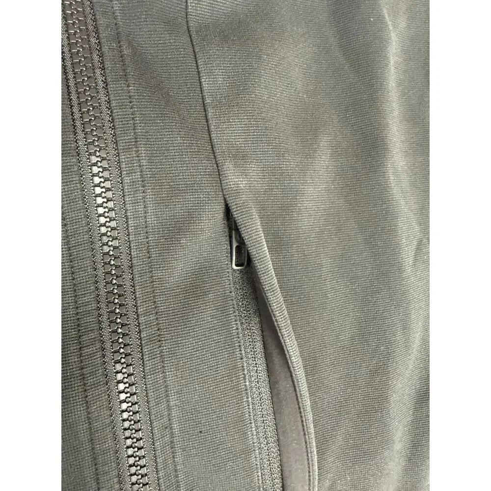 Lululemon sojourn warpstreme jacket men’s M - Picture 9 of 15